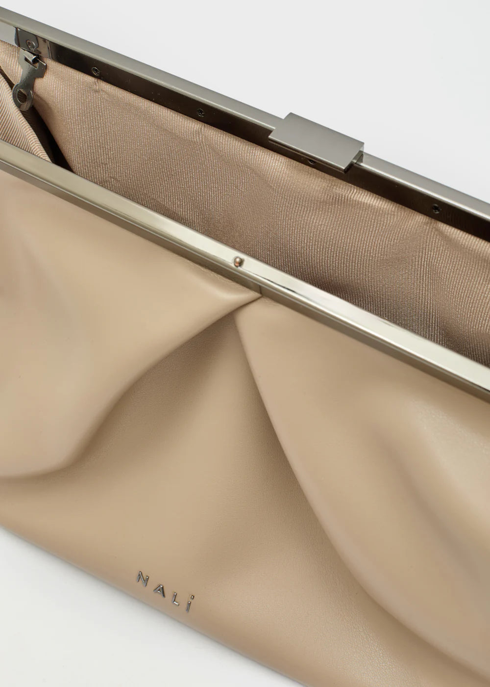 Nali- pochette alice in vernice