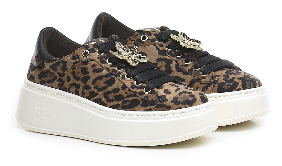 Gio + - Sneakers