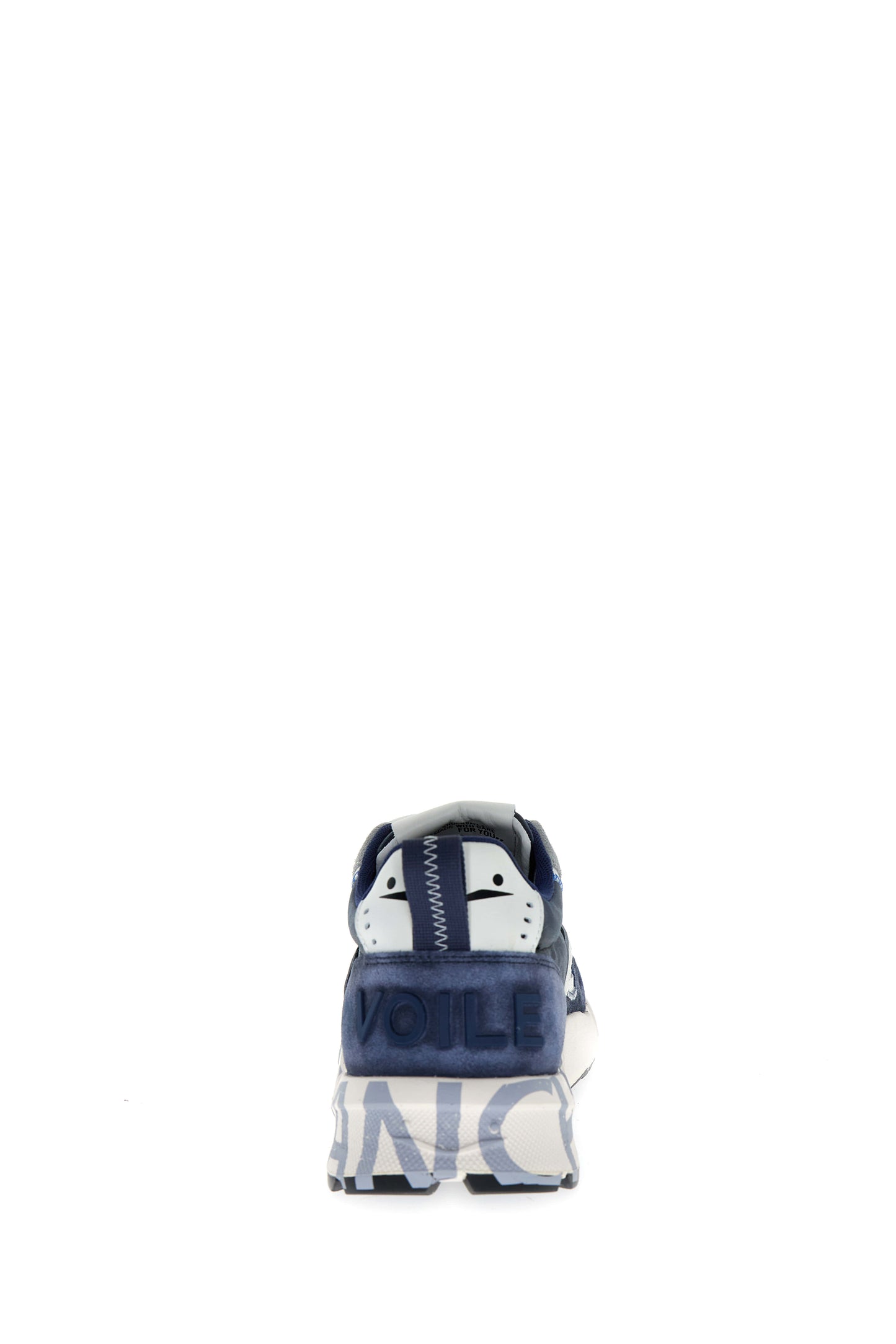 Voile blanche - club01
