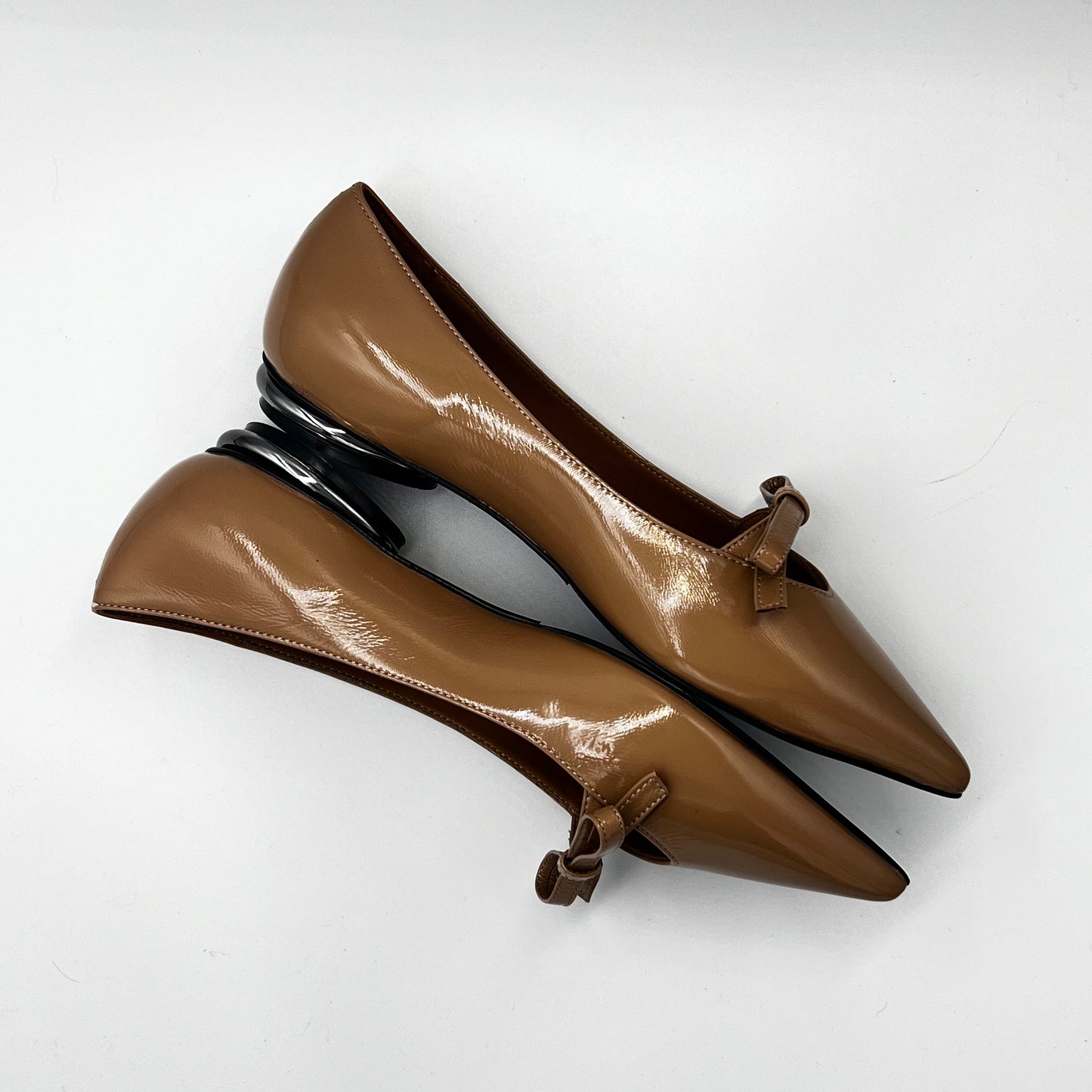 Marc Ellis - Slingback
