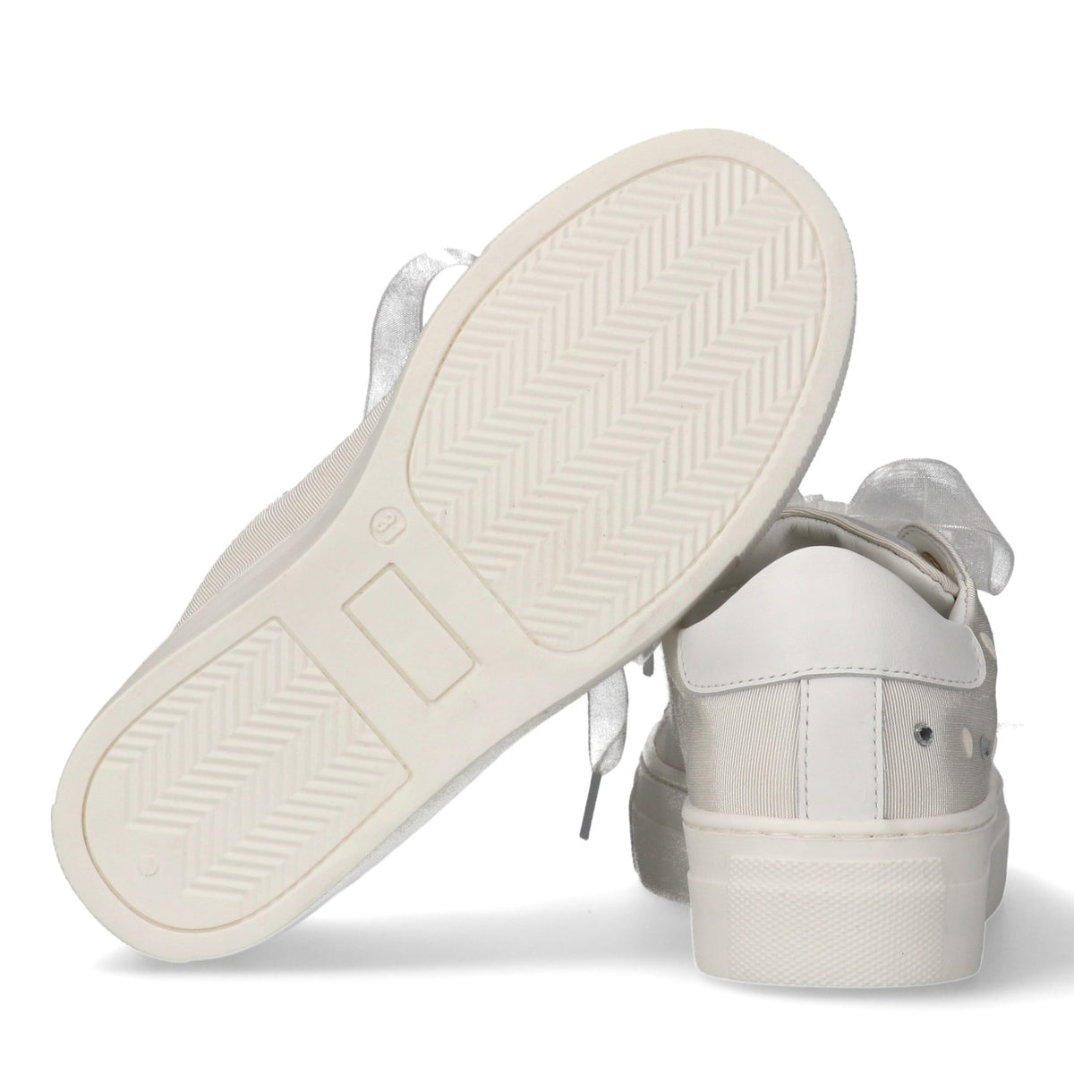Morelli- Low cut lace up