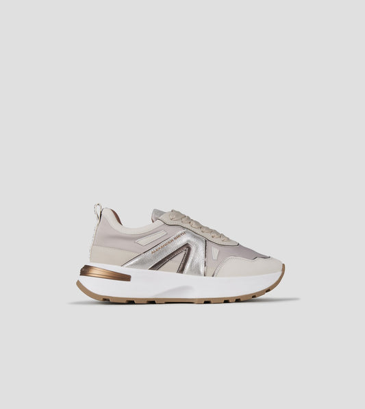 Alexander smith - liverpool woman