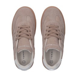 Tommy hilfiger sneakers da ragazza look retrò
