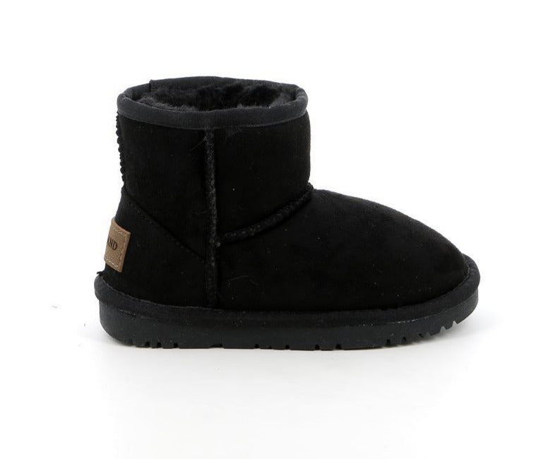 Greenland - Crom Black Baby