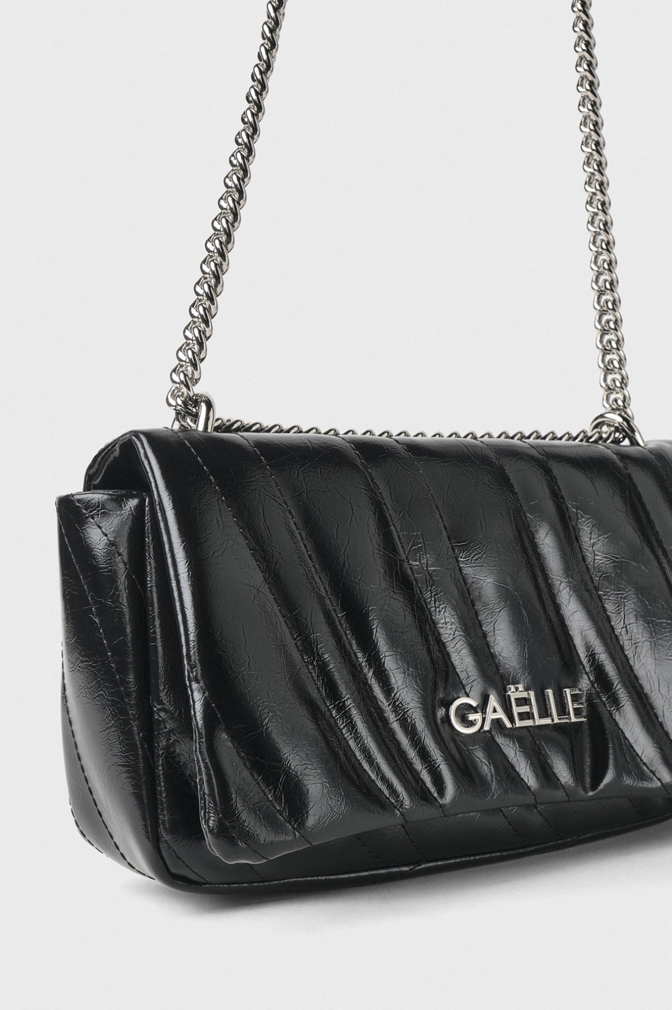 Gaëlle - regular shoulder strap matelassè in diagonale