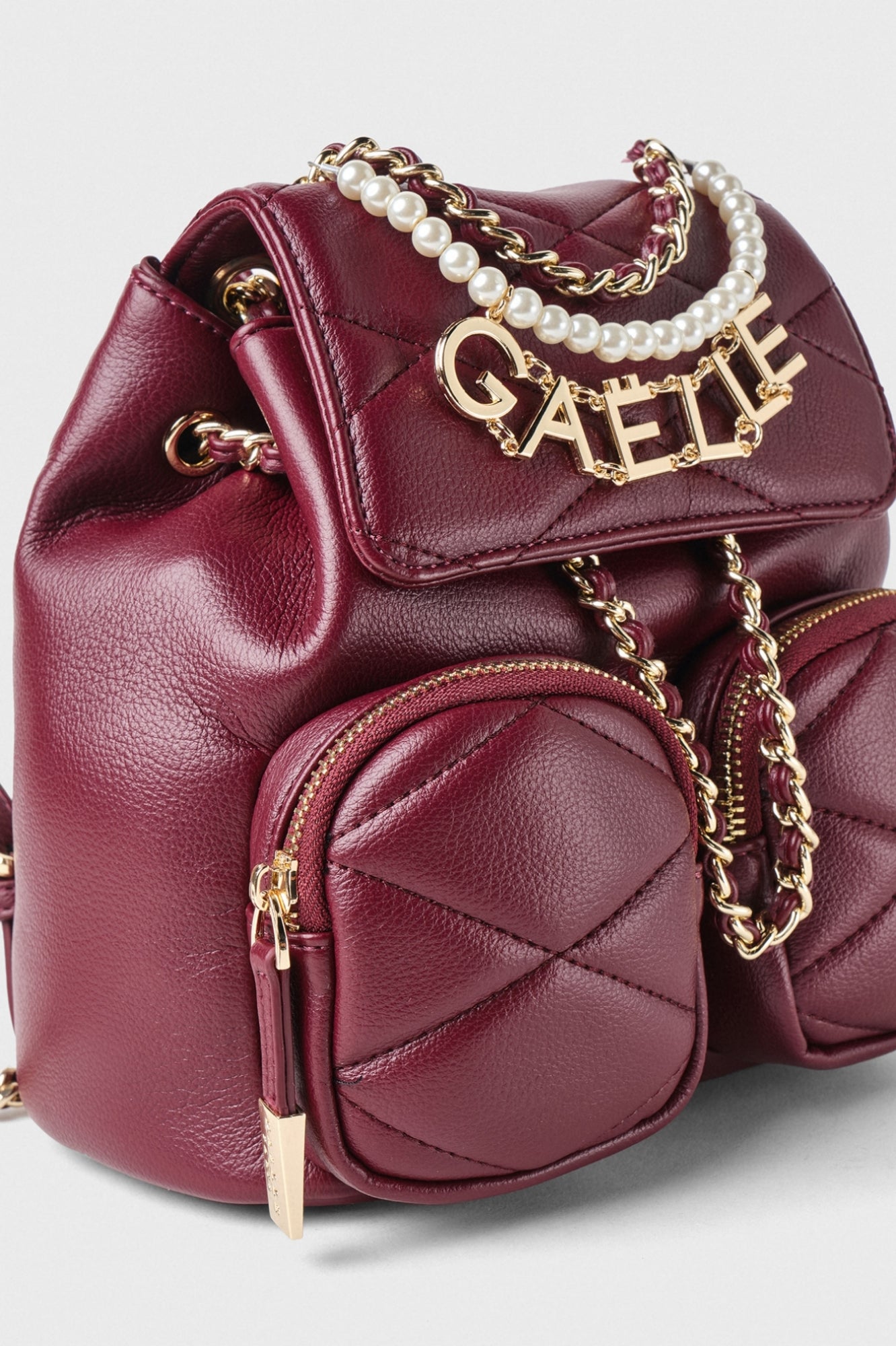 Gaëlle - mini back pack matelassè con perle e charms gaelle