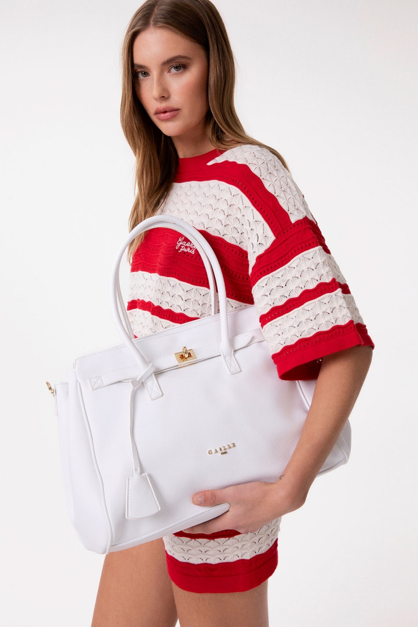Gaelle- Maxi hand bag essential