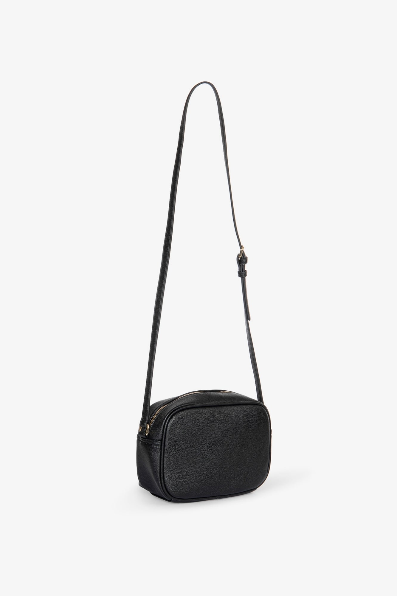 Gaelle- Regular camera bag essential