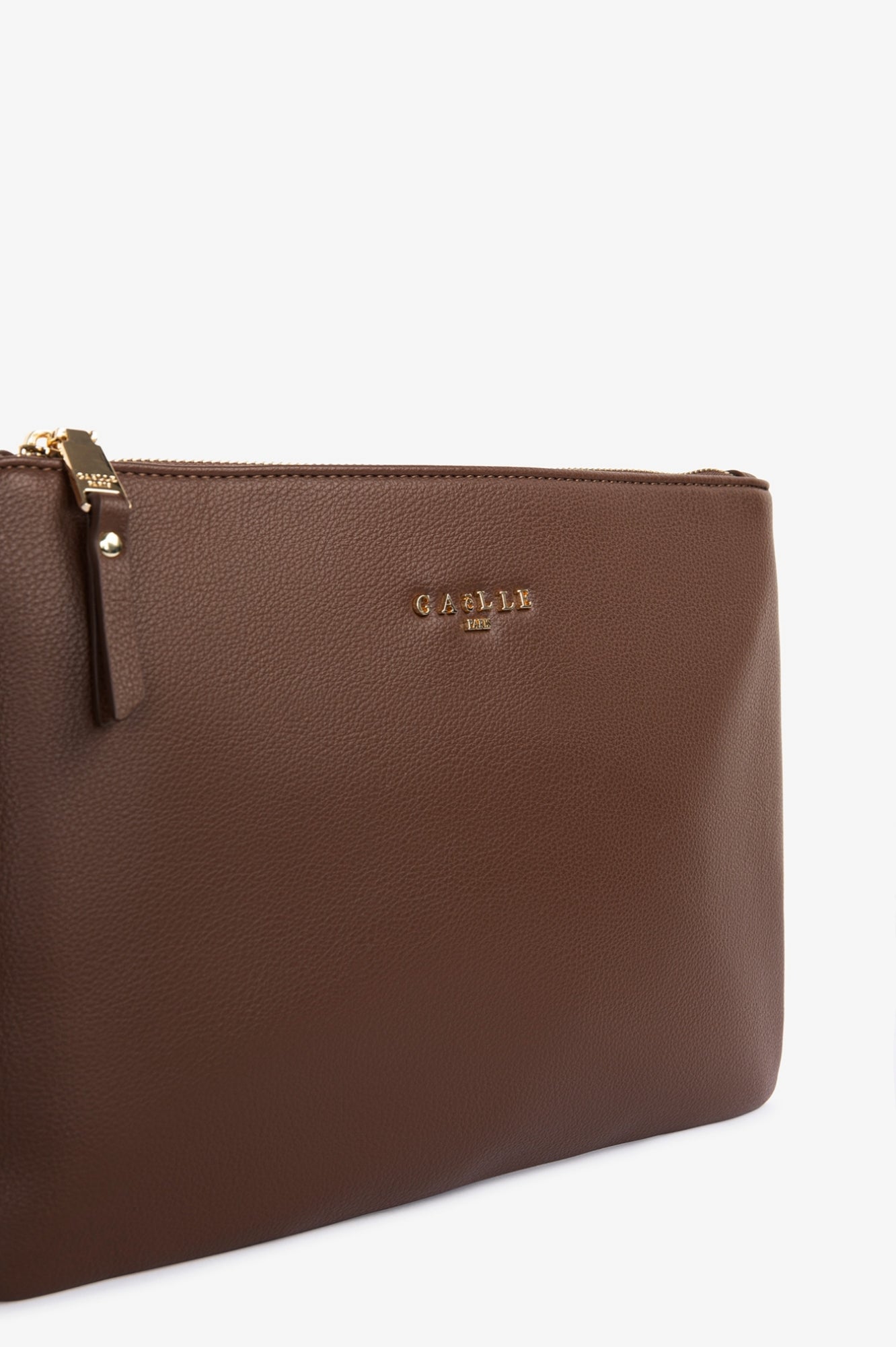 Gaelle- Regular pochette essential