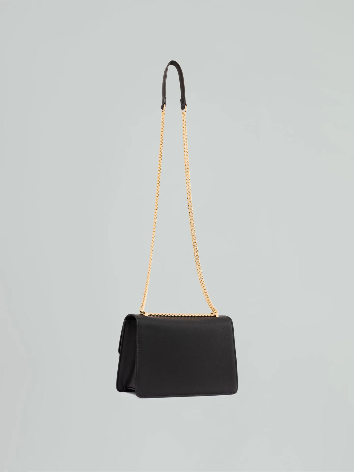 Gaëlle -  Regular shoulder strap essential saffiano