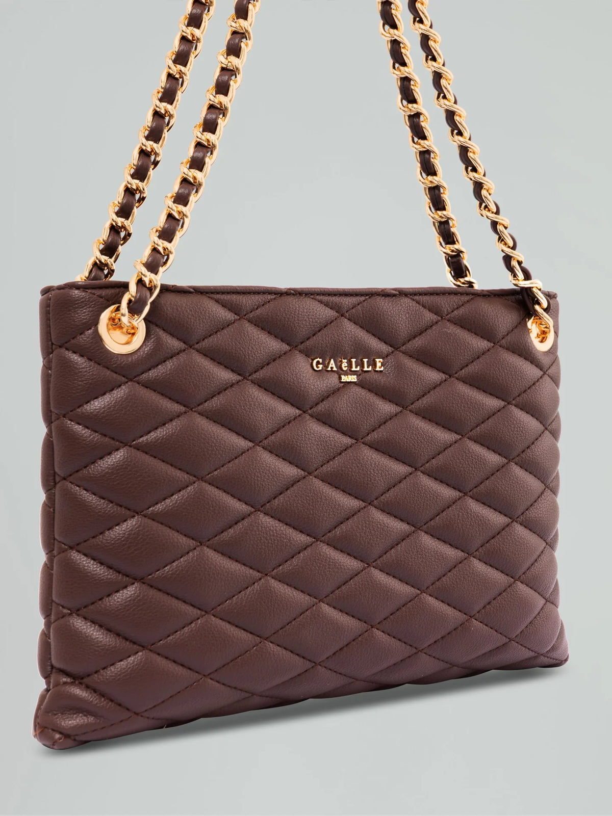 Gaëlle -  Regular pochette essential matelassè