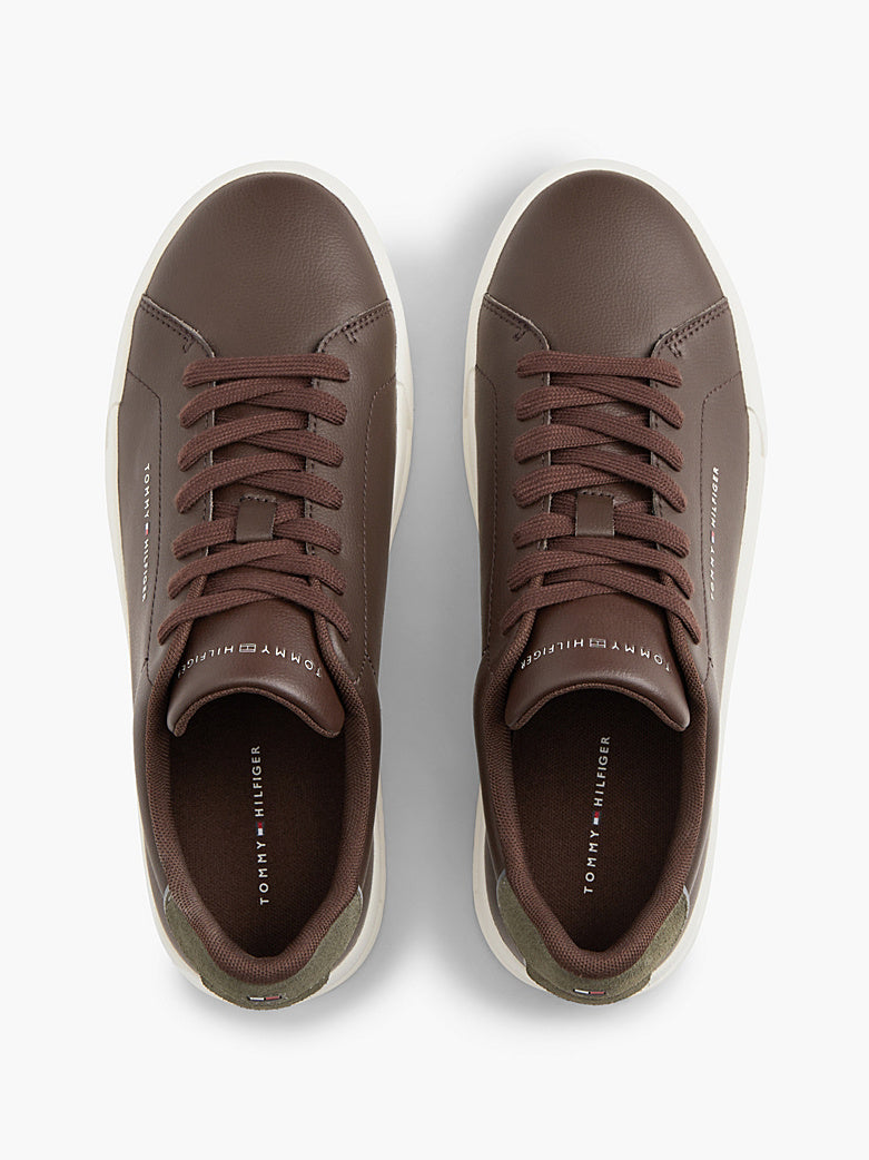 Tommy Hilfiger - Sneakers sportive con pelle e retro a contrasto