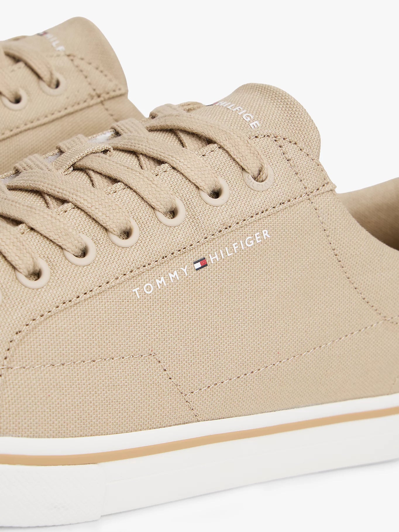 Tommy Hilfiger-  vulc core long lace