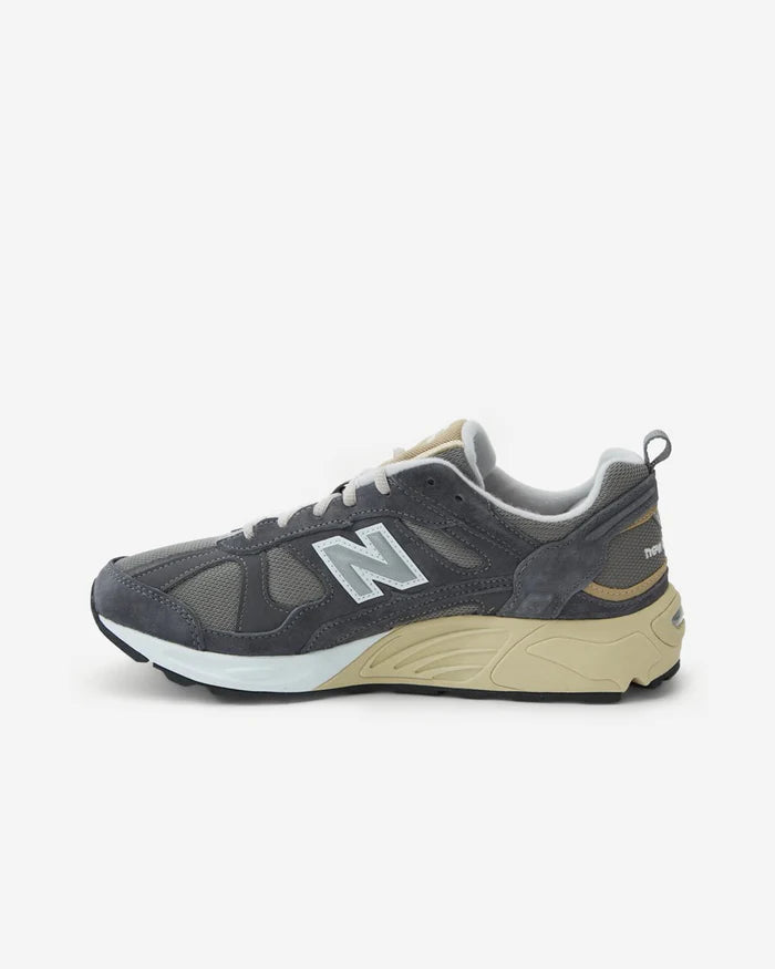 New balance - 878