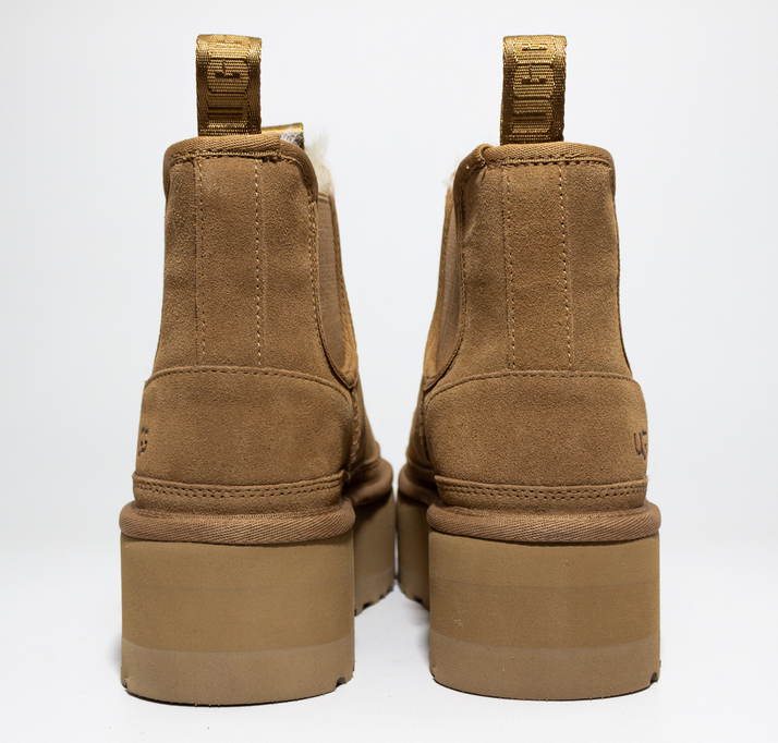 Neumel Platform Chelsea UGG