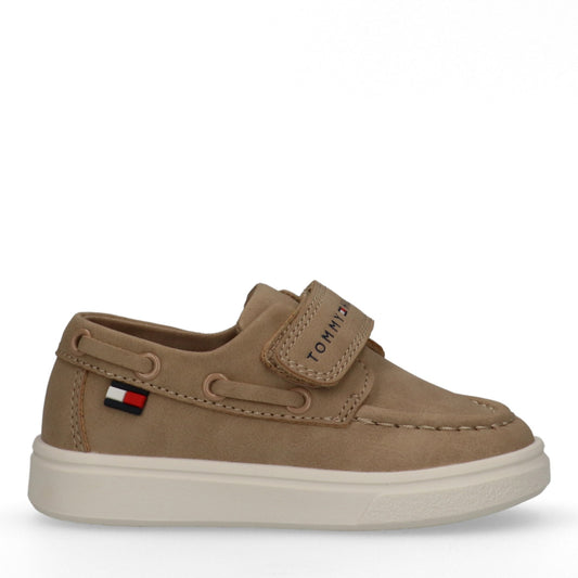 Tommy Hilfiger- Low cut velcro shoe