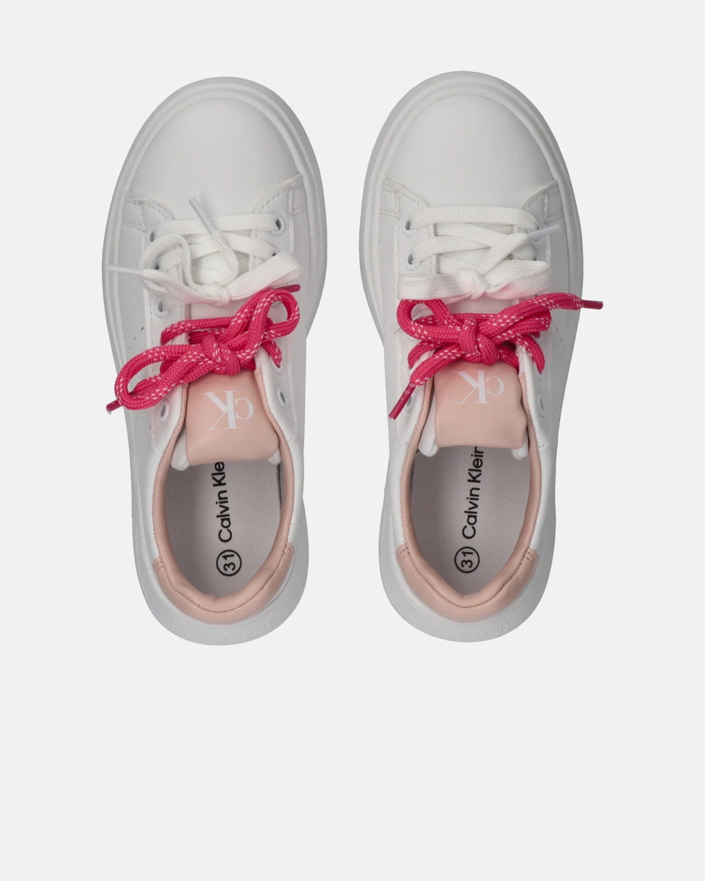 Calvin Klein- low cut lace up