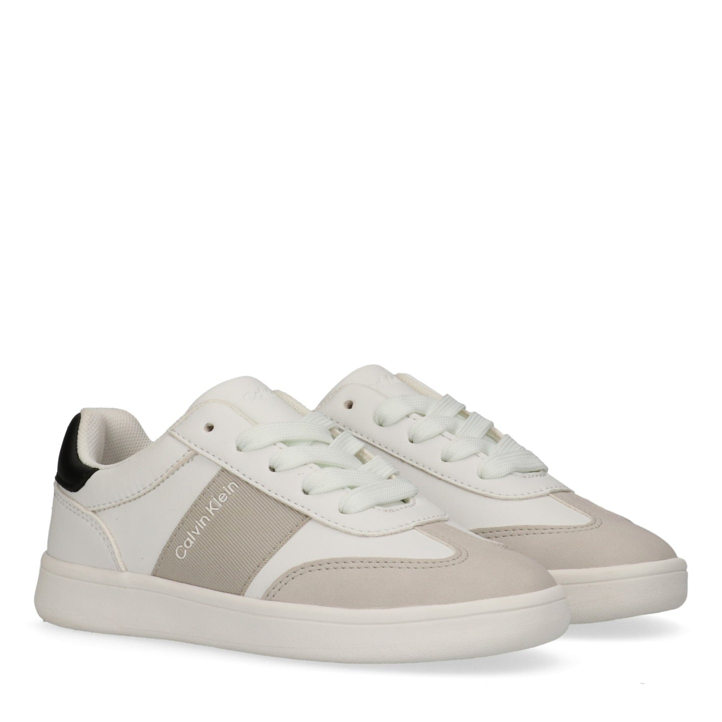 Calvin Klein- Low cut lace-up sneakers