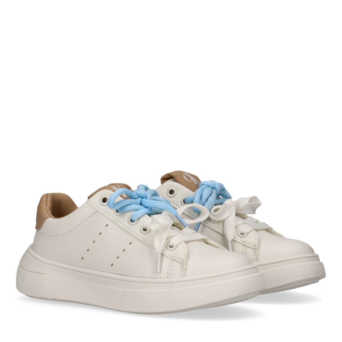 Calvin Klein- Low cut lace up