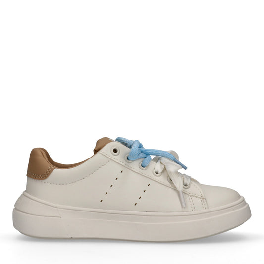 Calvin Klein- Low cut lace up