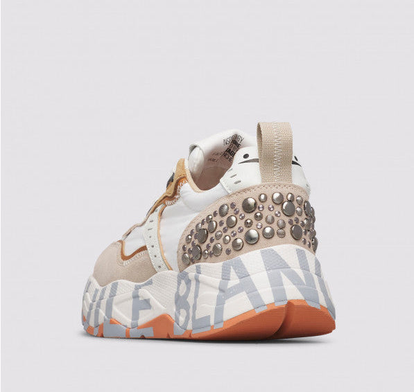 Voile blanche - club105