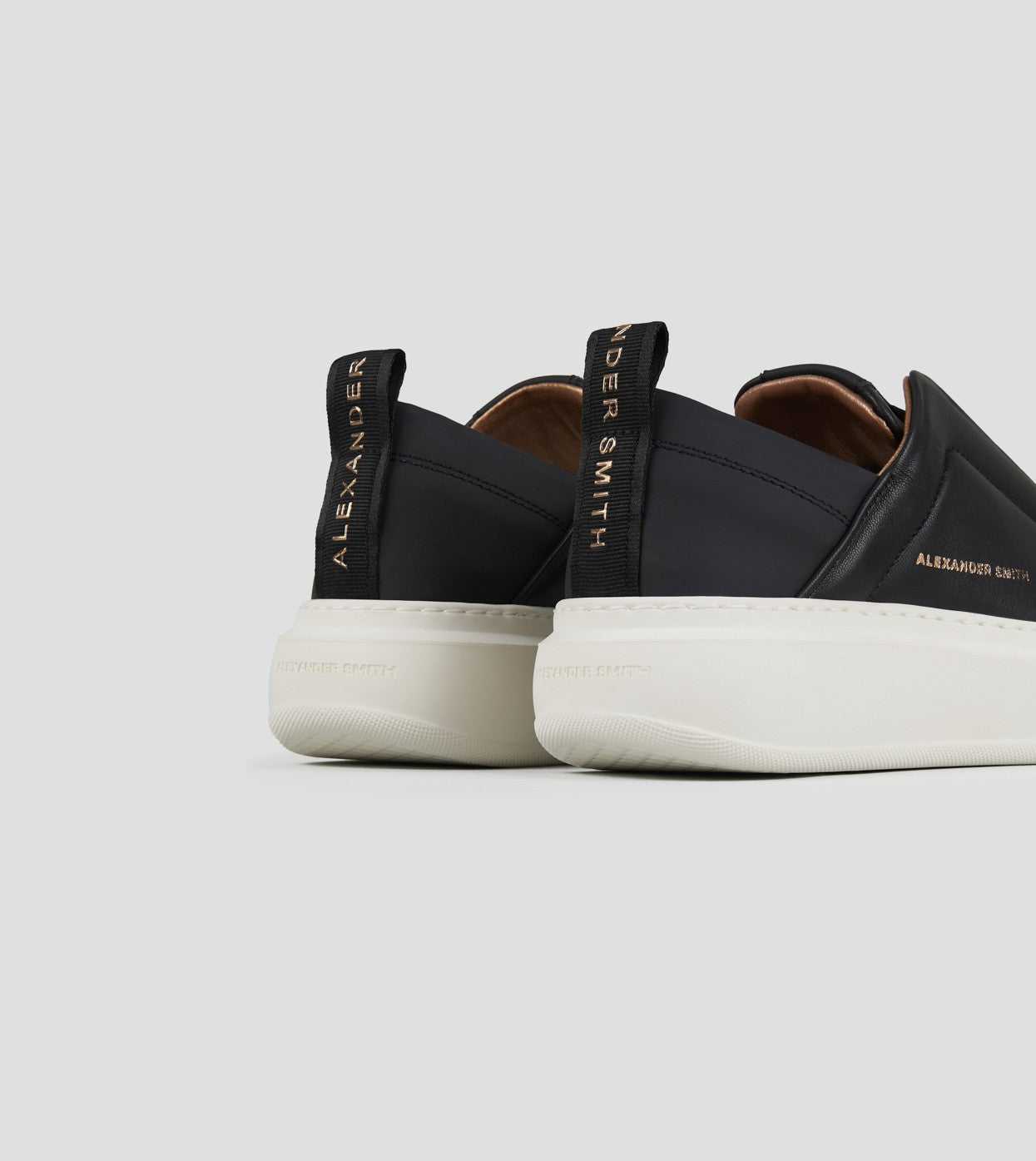 Alexander Smith -  Wembley slip-on woman